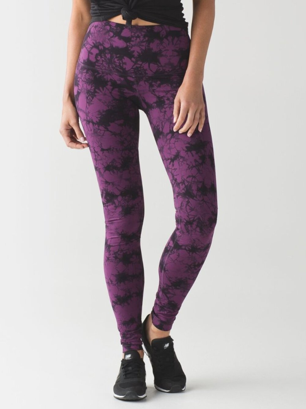 Lululemon Women's Wunder Under Leggings - Purple/Black